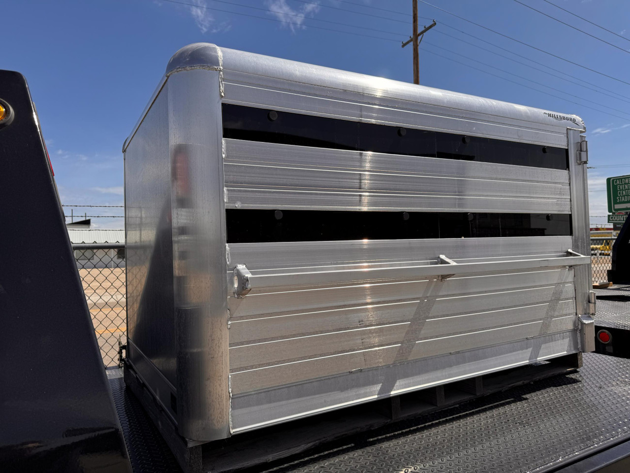 Hillsboro 48"x6' Stock Pickup Bed Box | Aluminum, Plexiglass Installed, Dual Divider
