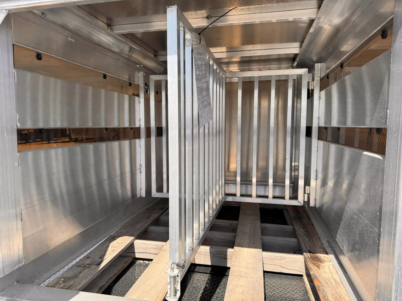 Hillsboro 48"x6' Stock Pickup Bed Box | Aluminum, Plexiglass Installed, Dual Divider