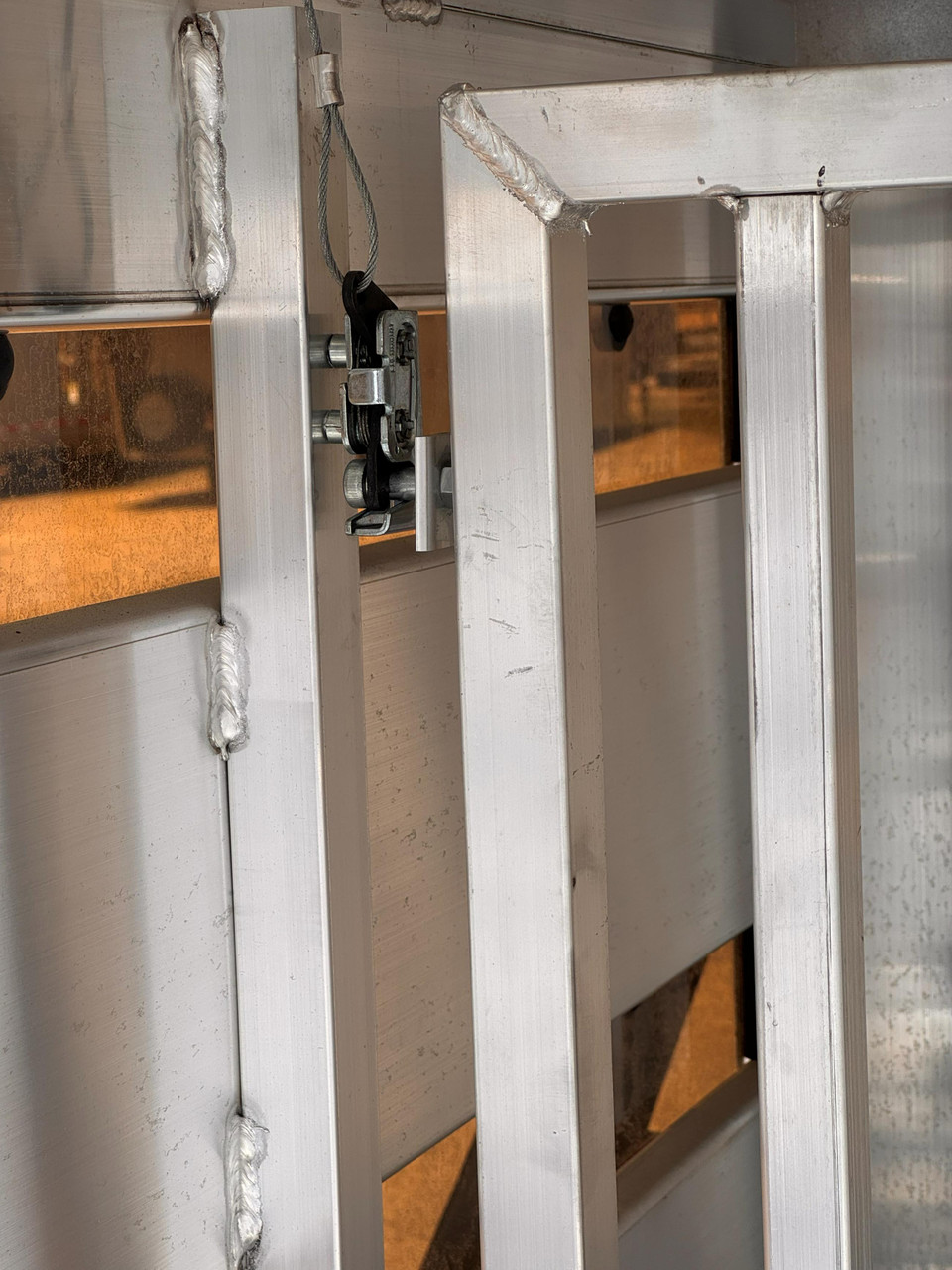 Hillsboro 48"x6' Stock Pickup Bed Box | Aluminum, Plexiglass Installed, Dual Divider