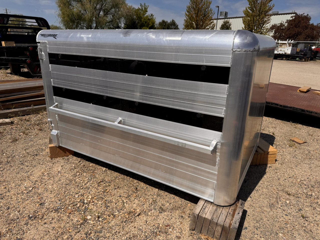 Hillsboro 48"x6' Stock Pickup Bed Box | Aluminum, Plexiglass Installed, Dual Divider