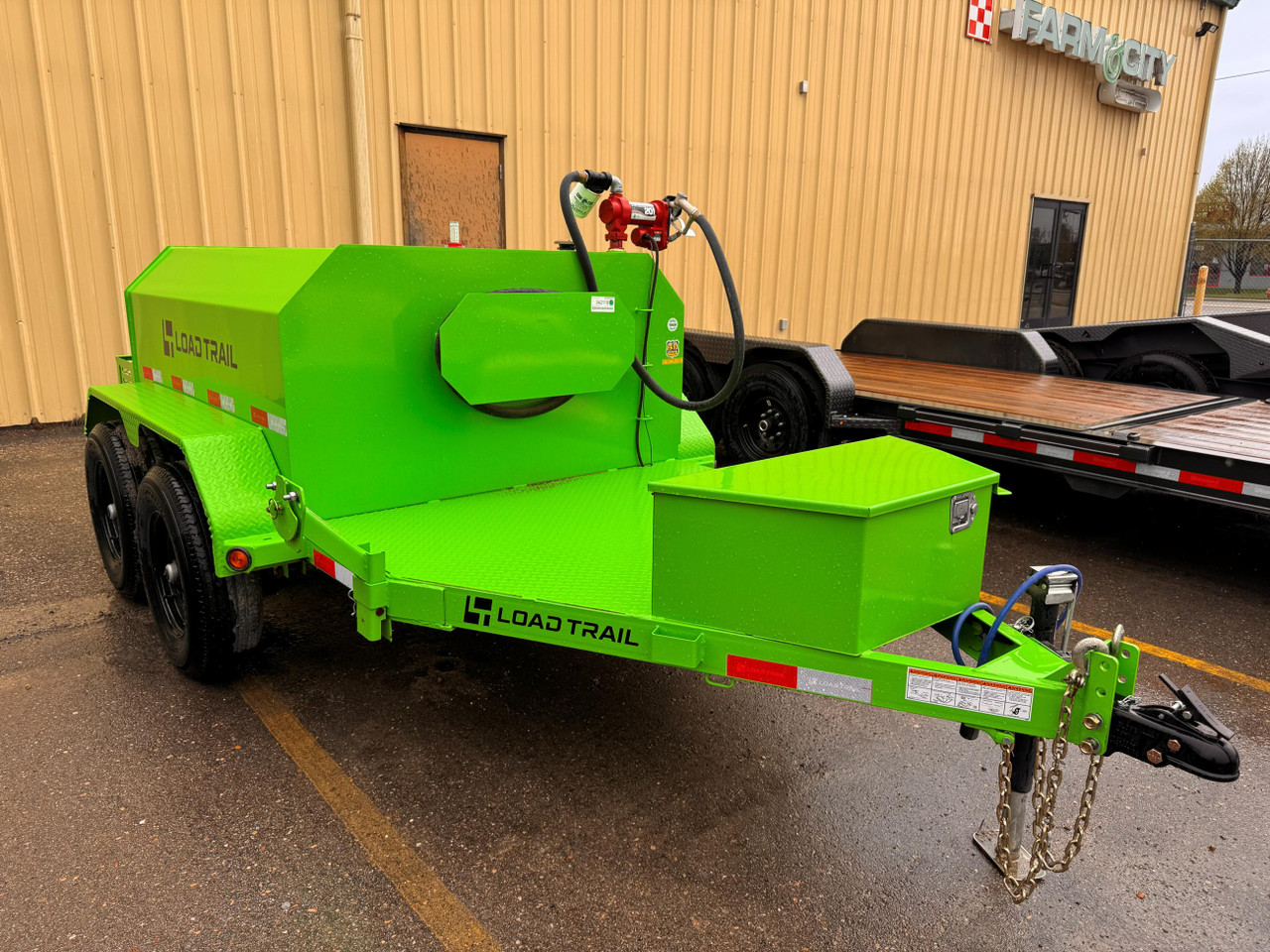Load Trails 2025 Refueling Trailer | Tandem Axle 9.99K