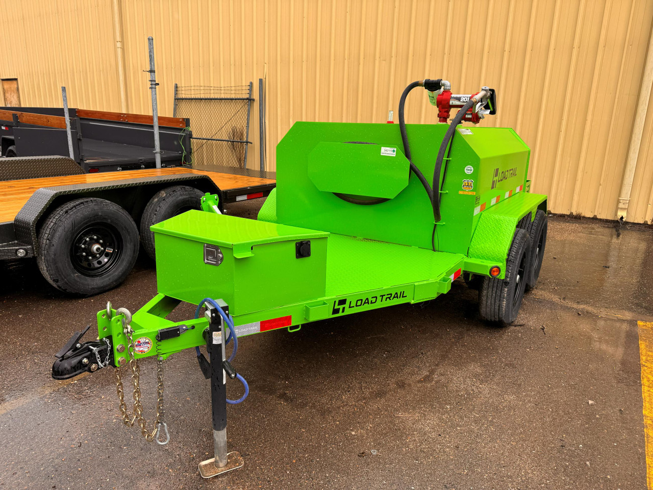 Load Trails 2025 Refueling Trailer | Tandem Axle 9.99K