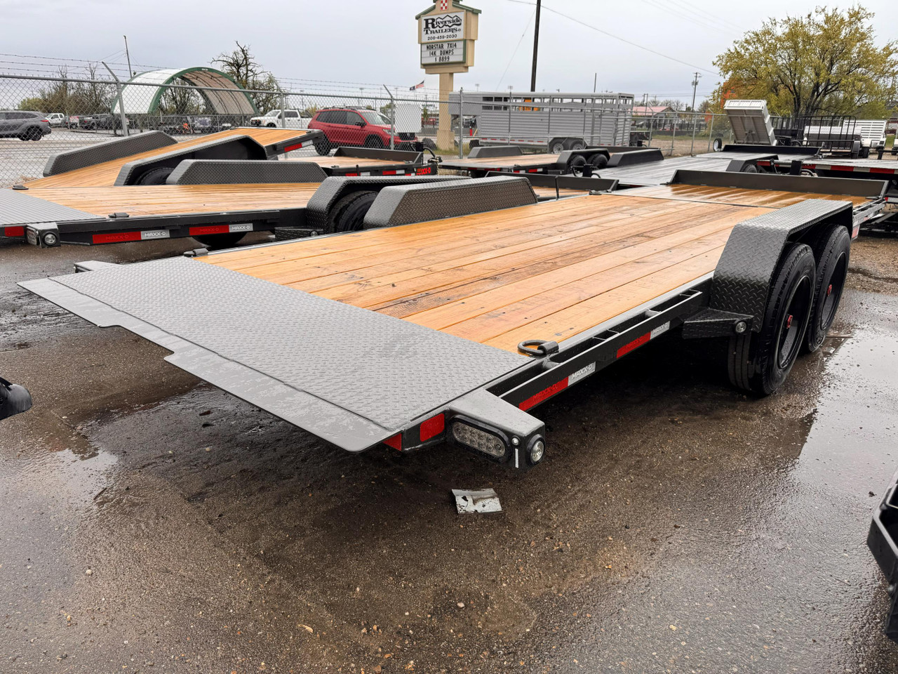 Maxx-D 2026 G8B 83"x22' Low Profile Gravity Tilt Trailer | Tandem Axle 16K