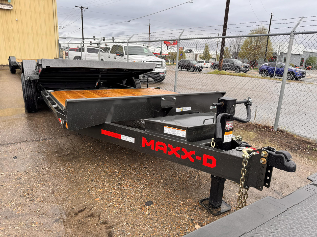 Maxx-D 2026 G8B 83"x22' Low Profile Gravity Tilt Trailer | Tandem Axle 16K