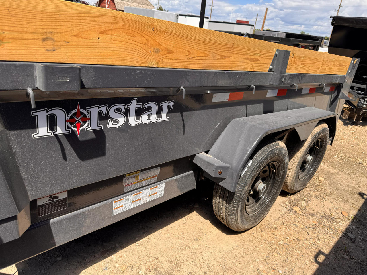 NORSTAR / IRON BULL Trailers 2026 DCB 72"x12' Scissor Dump Trailer | Tandem Axle 10K