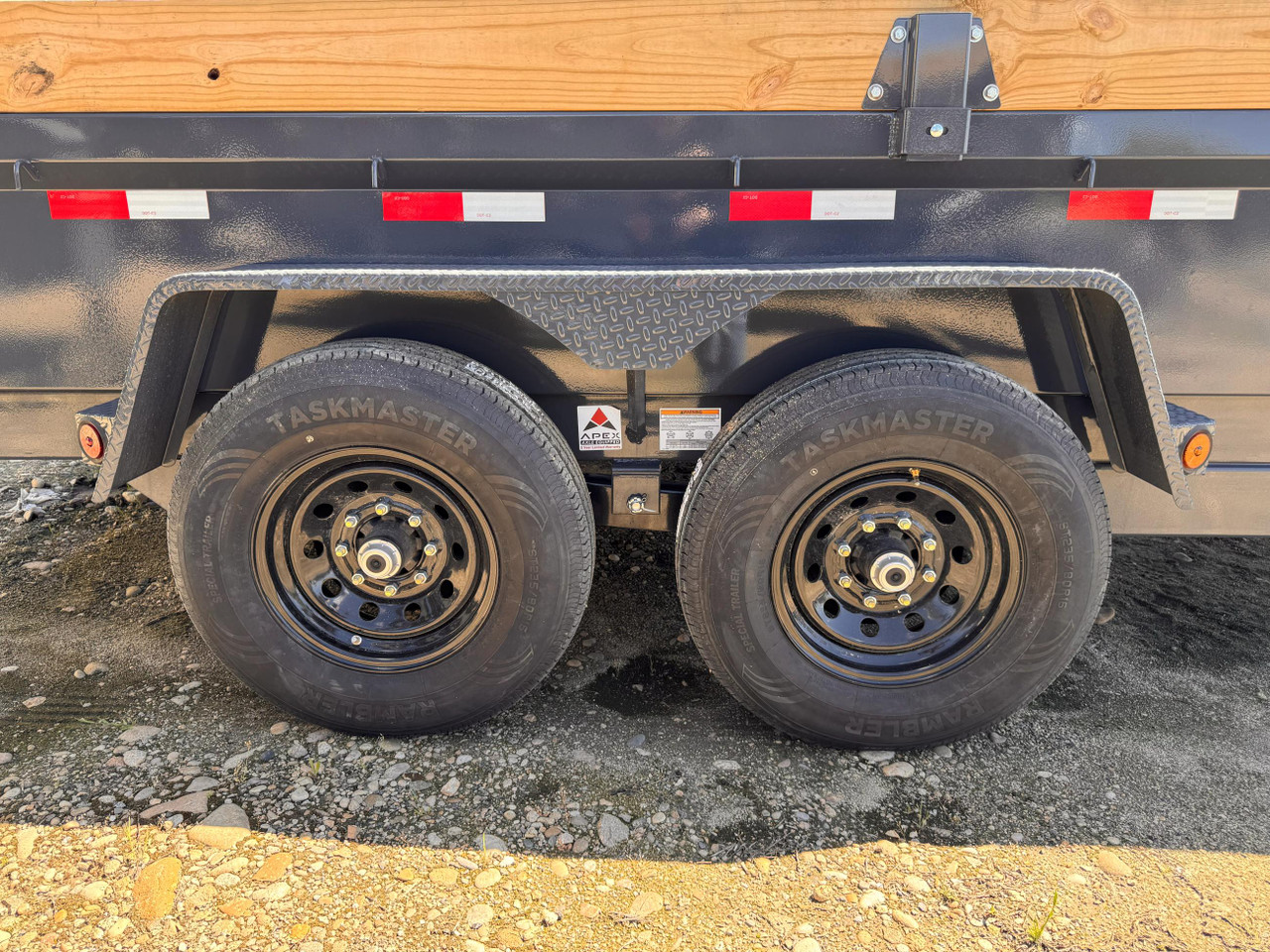 Norstar 2026 DCB 83"x16' Scissor Dump Trailer | Tandem Axle 14K