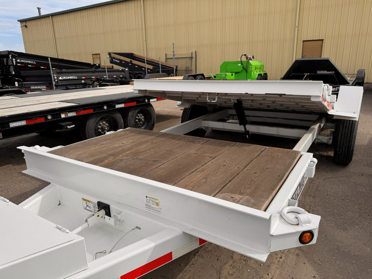 Trailmax 2024 T-16UT 20' Gravity Tilt Trailer | Tandem Axle 16K