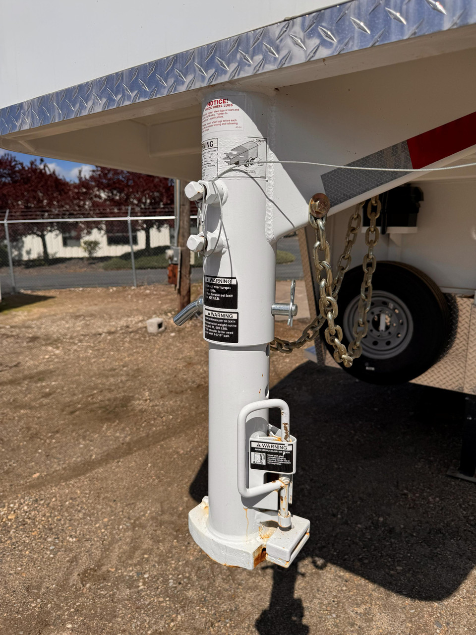 Trails West 2024 Santa Fe Super Tack 24' Stock Combo Trailer | Tandem Axle 18.667K
