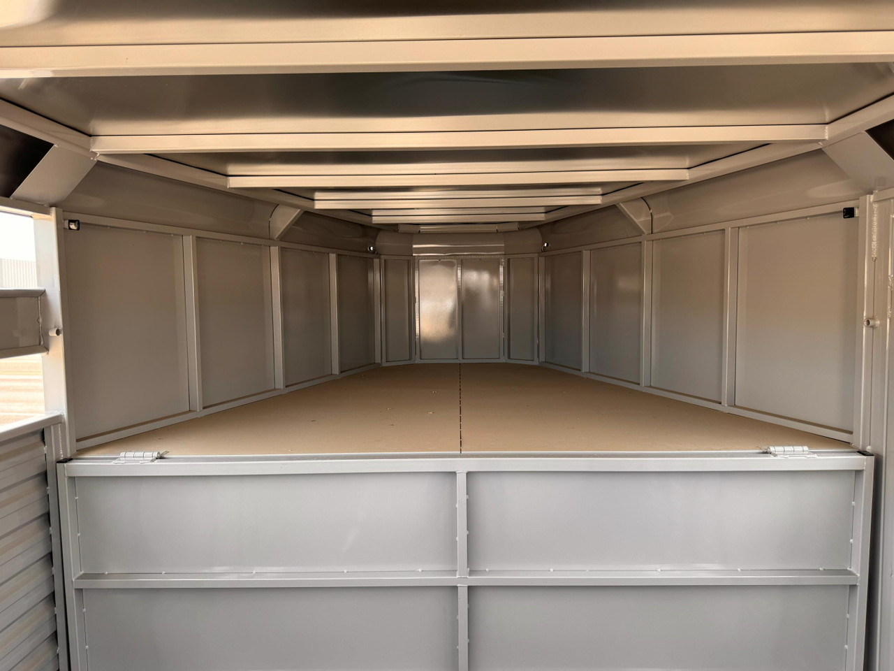 Trails West 2026 Hotshot 84"x20' Stock Trailer | Tandem Axle 18.667K