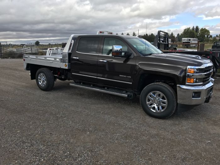 Hillsboro 3000 Aluminum Pickup Flatbed | Multiple Bed Sizes
