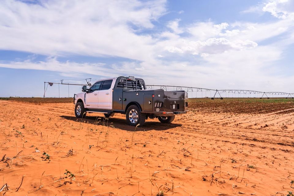 Legend X Apollo Service Body | Multiple Bed Sizes