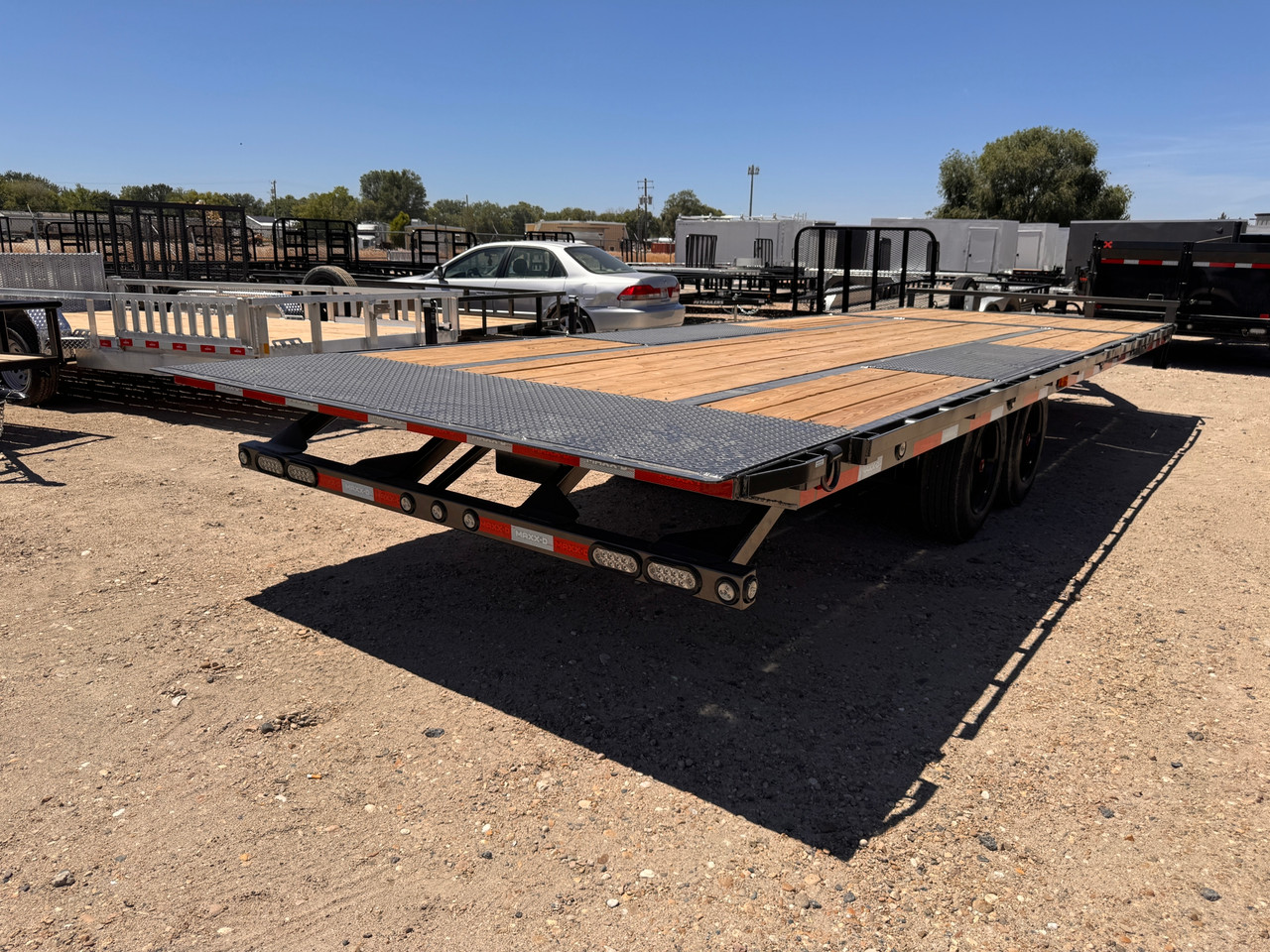 Maxx-D Trailers 2026 GOX 102"X26' Gravity Deckover Tilt Trailer | 16K