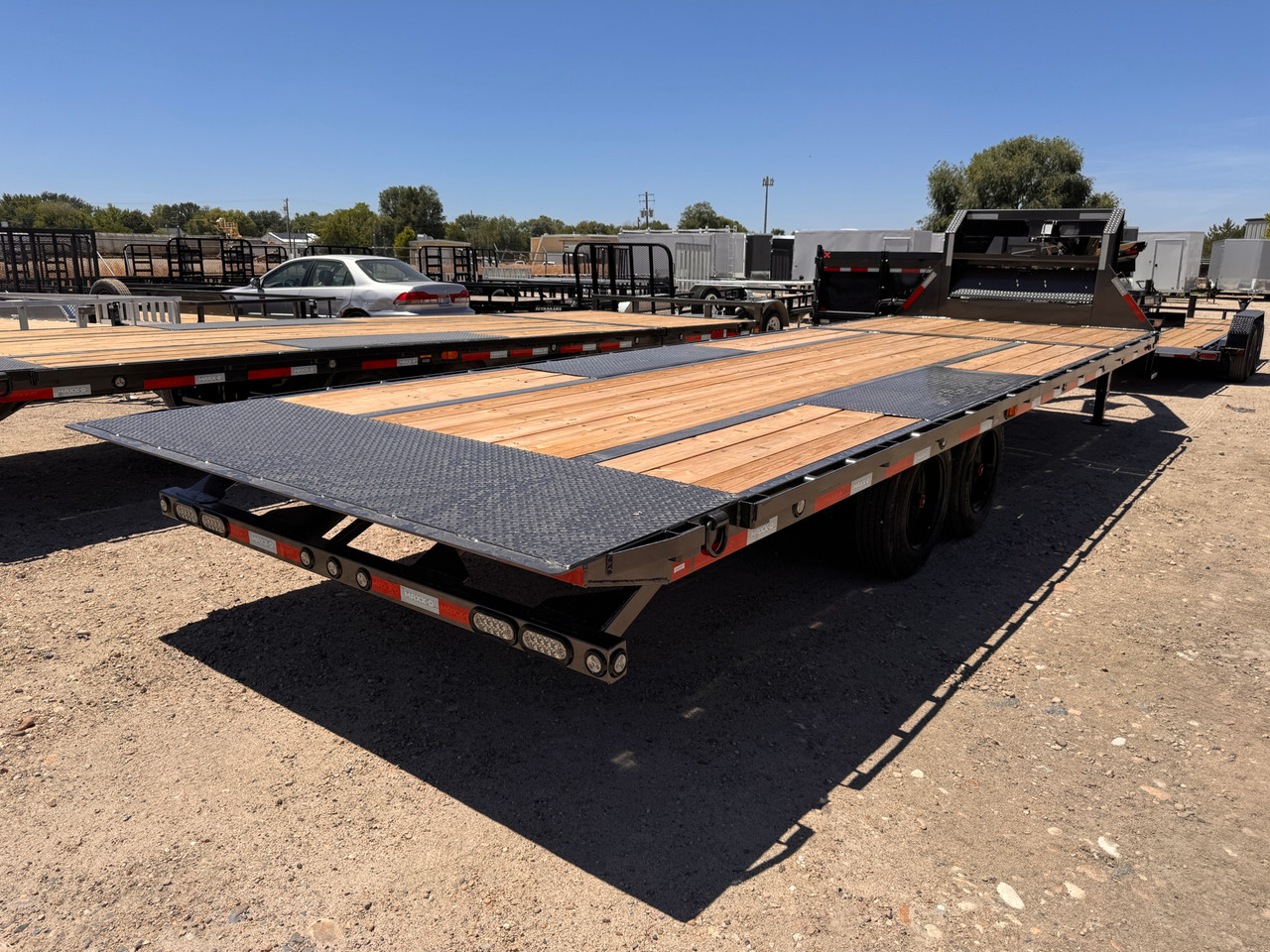 Maxx-D Trailers 2026 GOX 102"X26' Gravity Deckover Tilt Trailer | 16K