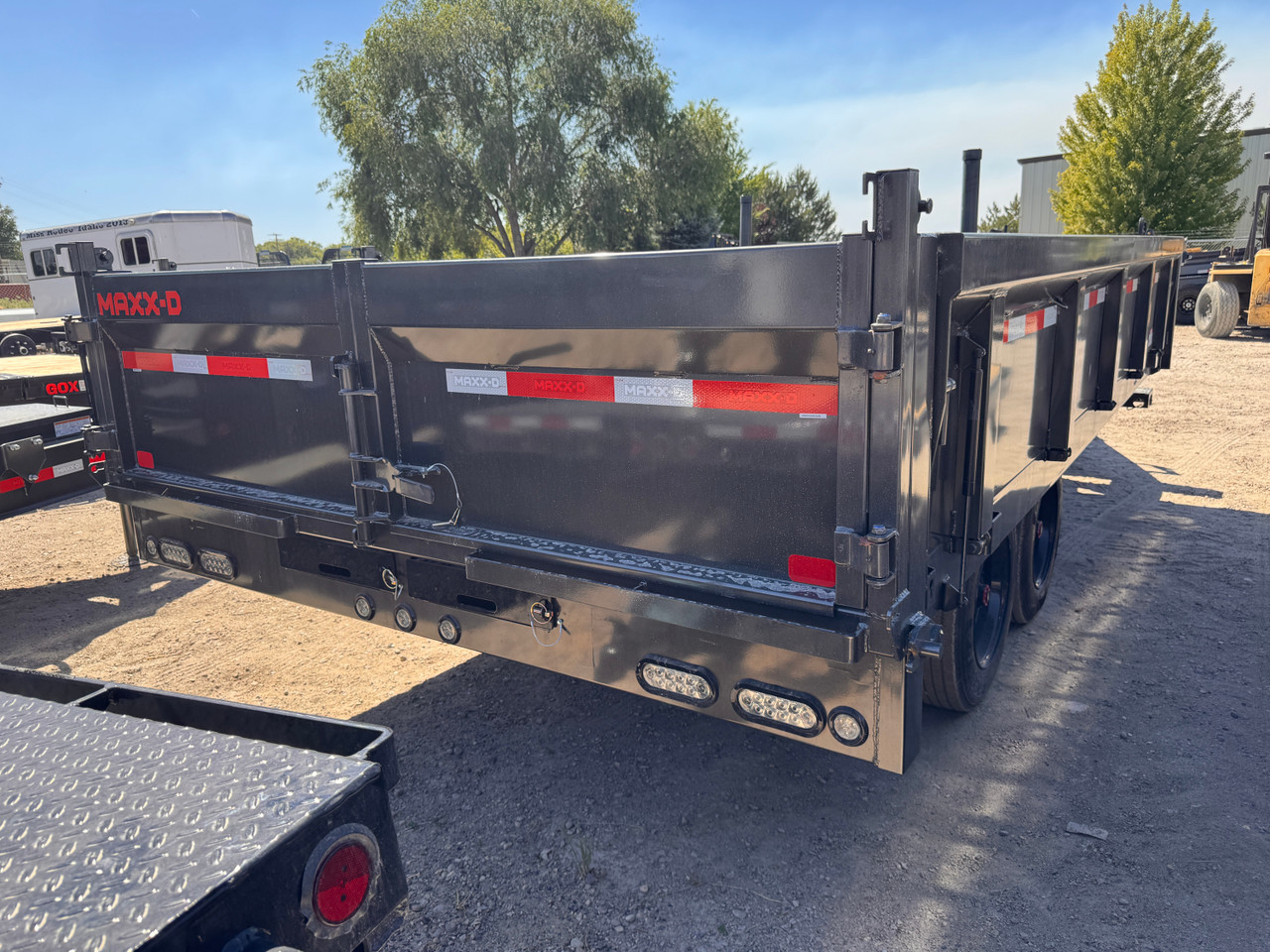 Maxx-D Trailers 2026 D9X 96"X16' Deckover Dump Trailer | Tandem Axle Axle 17.5K