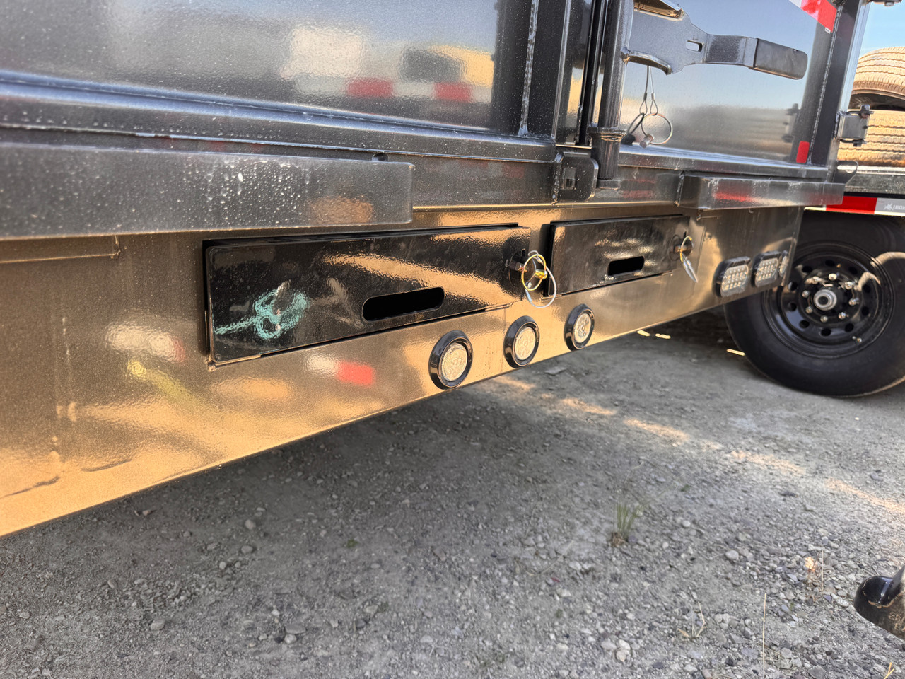 Maxx-D Trailers 2026 D9X 96"X16' Deckover Dump Trailer | Tandem Axle Axle 17.5K