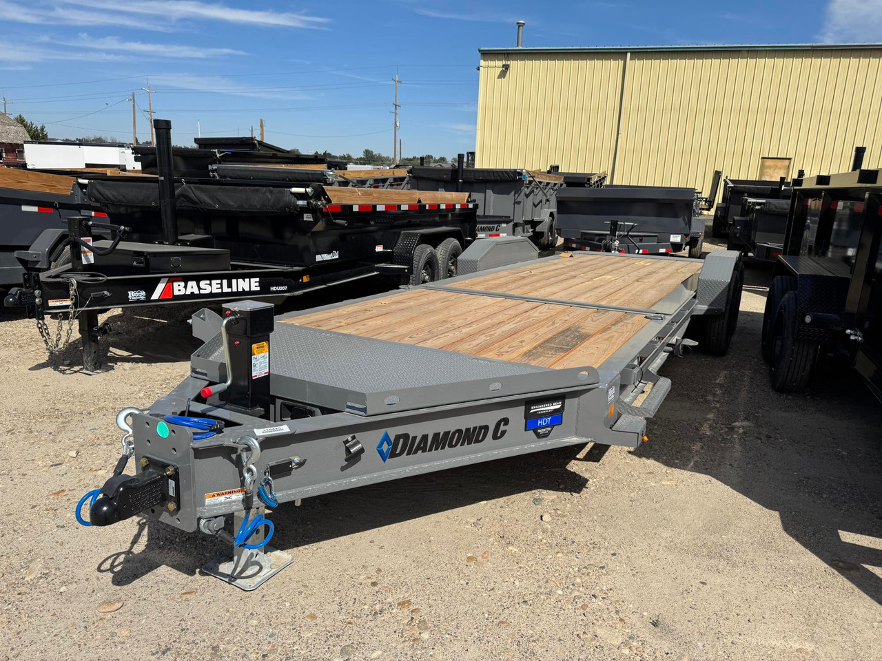 Diamond C Trailers 2026 HDT208 Pacesetter 80"X22' TIlt Trailer | (3/16 fender, 12" oc, fork holder) 2 Speed Jack, Spare