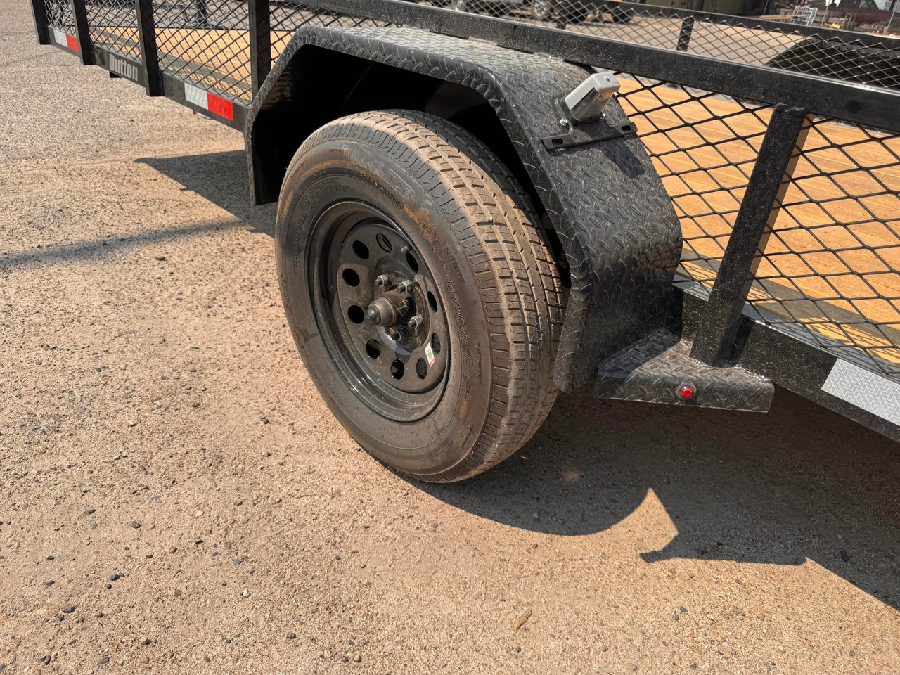Dutton Trailers 2026