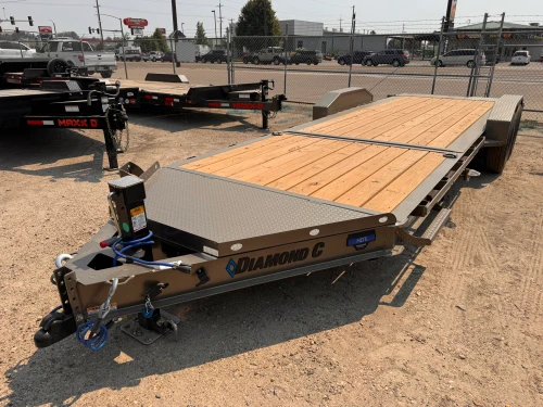 Diamond C Trailers 2026 HDT207 82"X22' Tilt Trailer