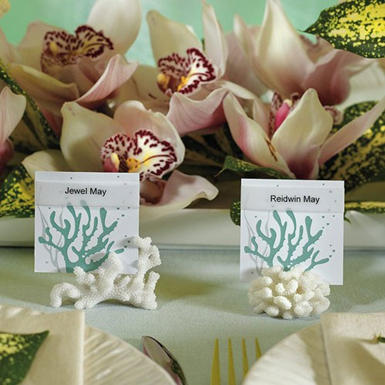 Segnaposto eco-friendly originali  Place card holders wedding, Wedding  place cards, Wedding table