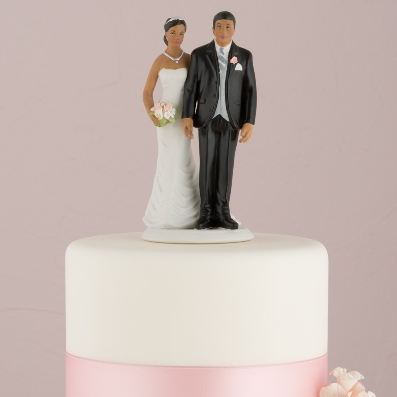 Romantic Couple Wedding Cake - Luv Flower & Cake