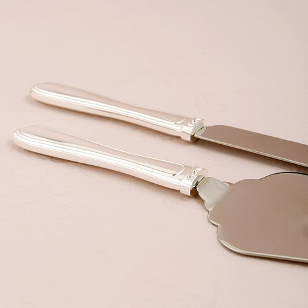 Hampton cake knife and server in sterling silver. | Tiffany & Co.