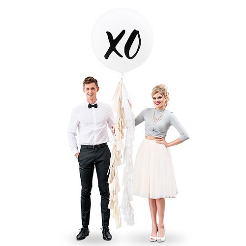 White Round Wedding Balloons - 36" - XO White Round Wedding Balloons - 36" - XO