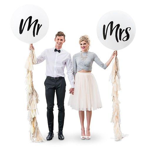 White Round Wedding Balloon - 36" - Mrs. White Round Wedding Balloon - 36" - Mrs.
