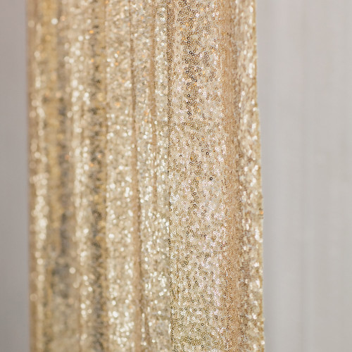 Sequin Wedding Photo Backdrop - Gold Sequin Wedding Photo Backdrop - Gold