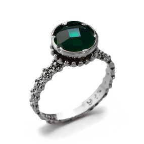 Sterling Silver Emerald Solitaire Gemstone Ring with Vintage Bezel Setting for Women