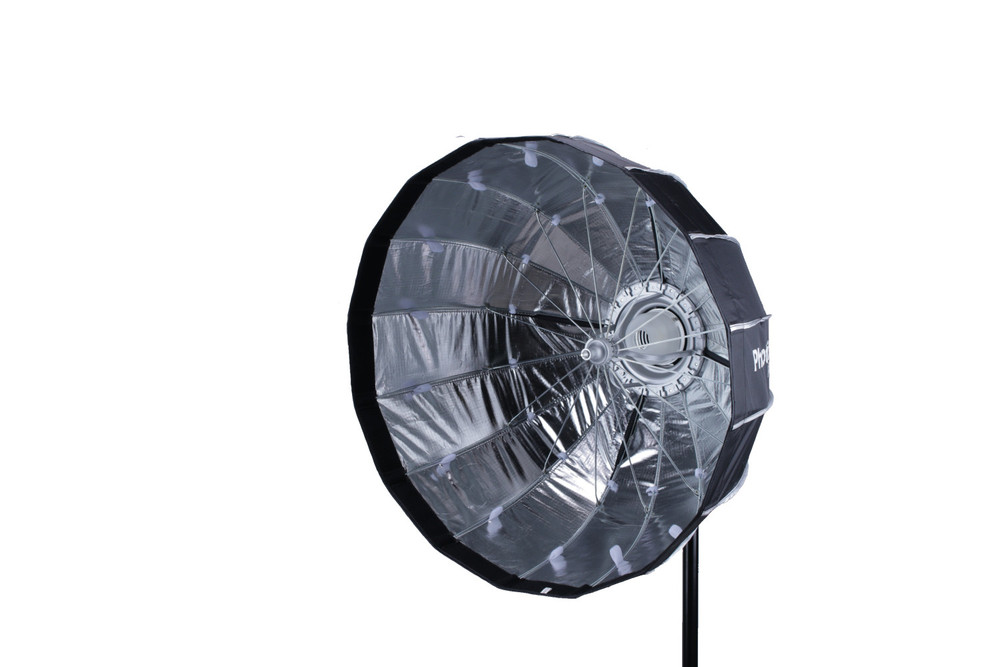 Phottix Raja Quick-Folding Softbox 26in (65cm) Phottix Raja Quick-Folding Softbox 26in (65cm)