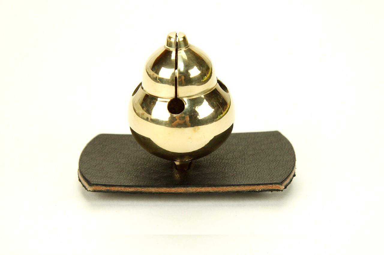 小物 NICENESS BELL Acorn Bell - New England Bells