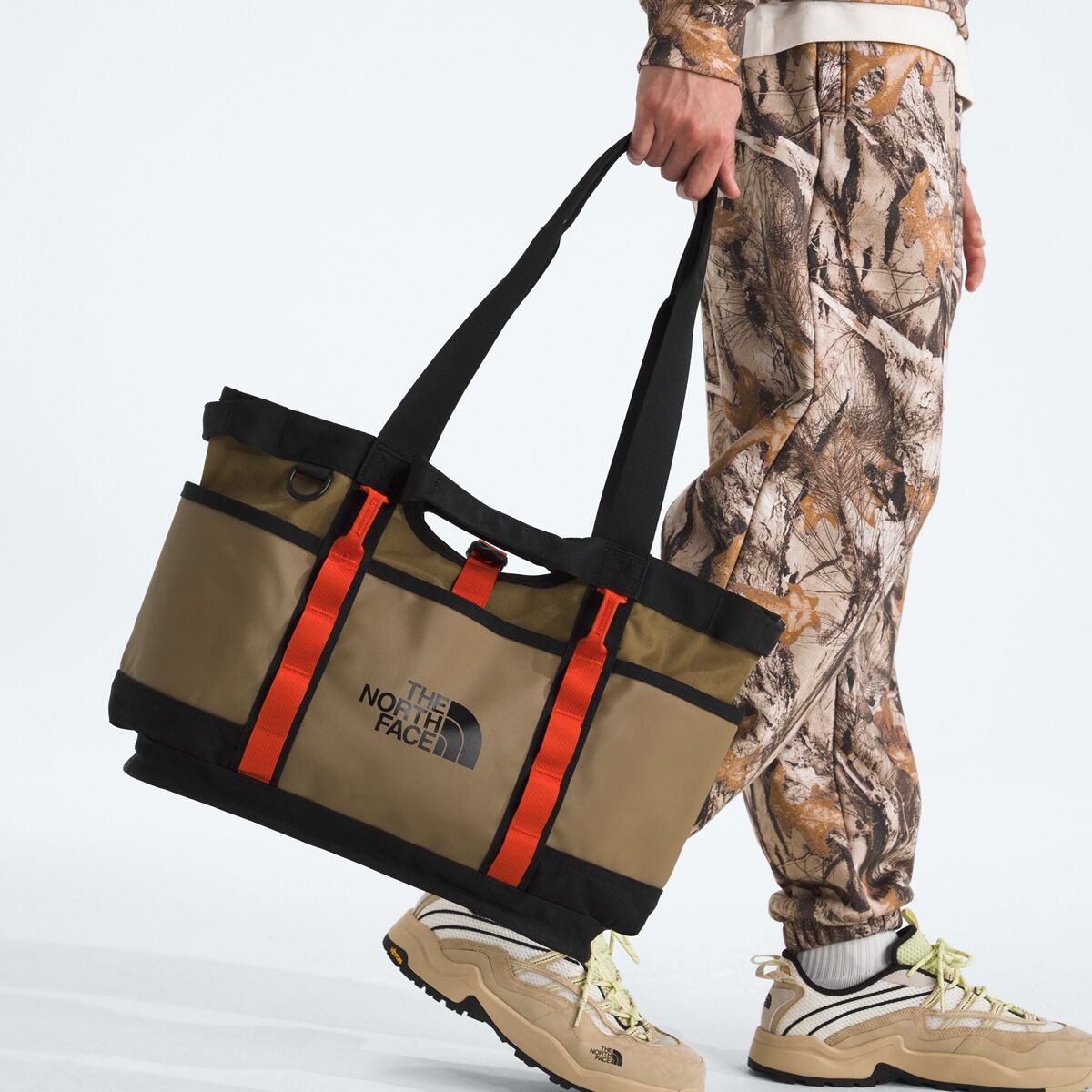 The North Face Base Camp Utility Tote - 2026
