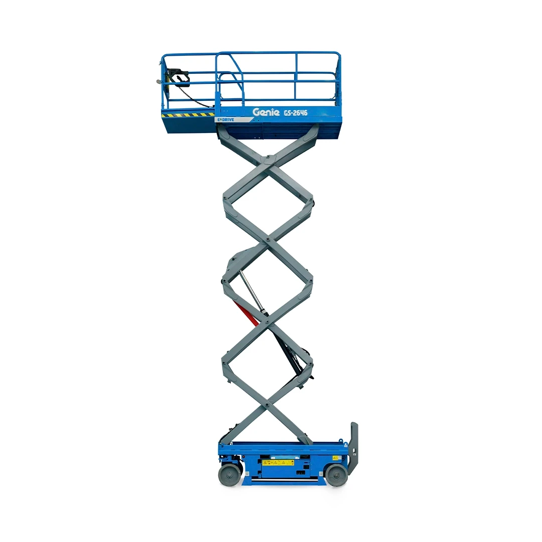Elevador de tijera Genie GS-3246 con plataforma extensible totalmente desplegada