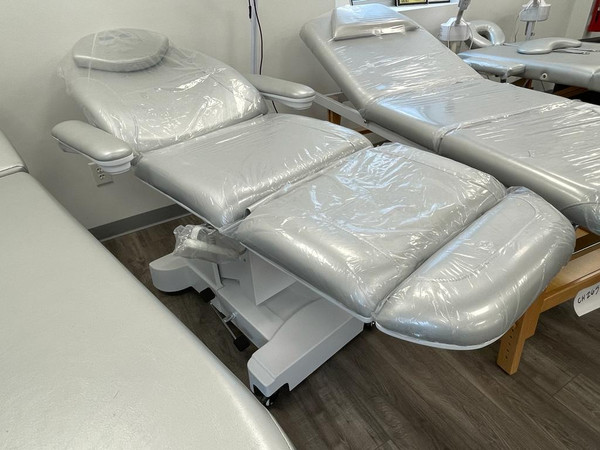 Electric Facial Bed CH 2017-1