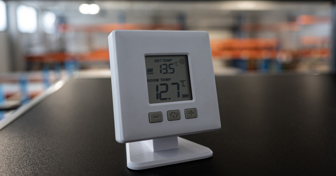 Reasons To Monitor Temperature and Humidity in a Warehouse