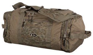 Drake Waterfowl DB36510063 Duffle Bag Large Mossy Oak Bottomland Polyester, 3 Exterior Pockets, Adj. Shoulder Strap Drake Waterfowl DB36510063 Duffle Bag Large Mossy Oak Bottomland Polyester, 3 Exterior Pockets, Adj. Shoulder Strap