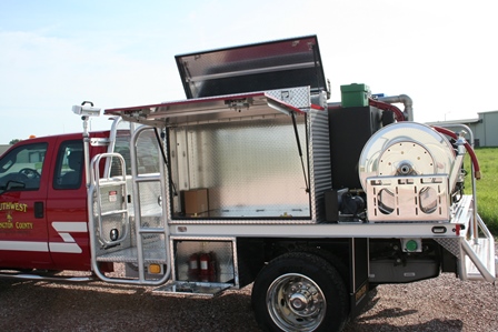 anton-compartments-small.jpg