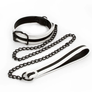 NS Novelties GLO Bondage Collar & Leash, Green NS Novelties GLO Bondage Collar & Leash, Green