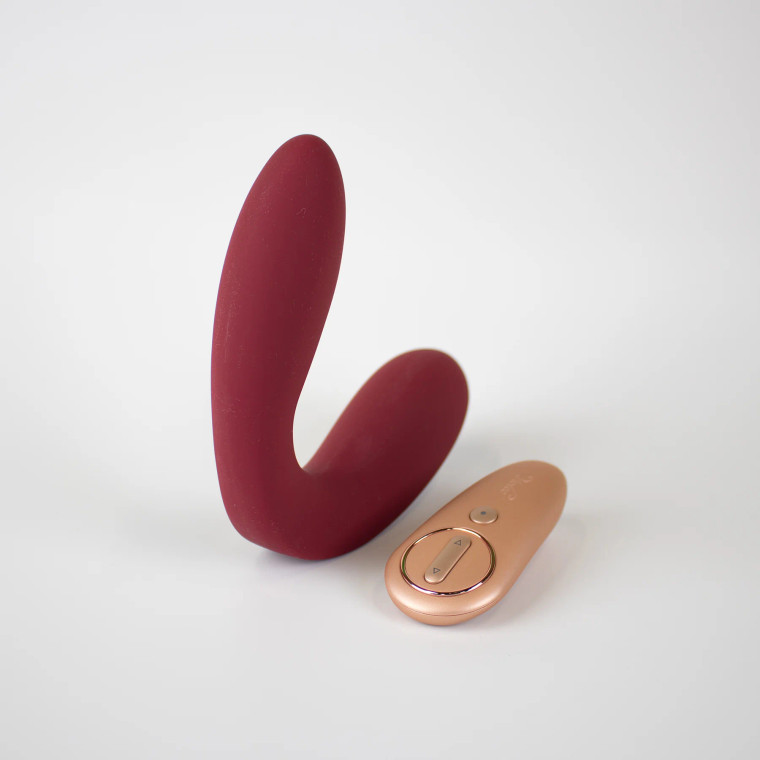 Viotec Hercules Remote C-Shape Vibrating Plug, Wine Red