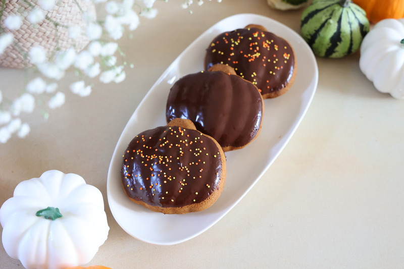 CHOCOLATE COVERED PUMPKIN MUFFINS