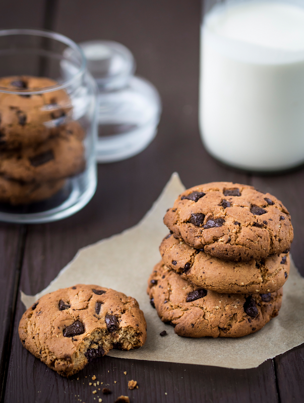 Easy Chocolate Chip Cookie Recipe with Nuts