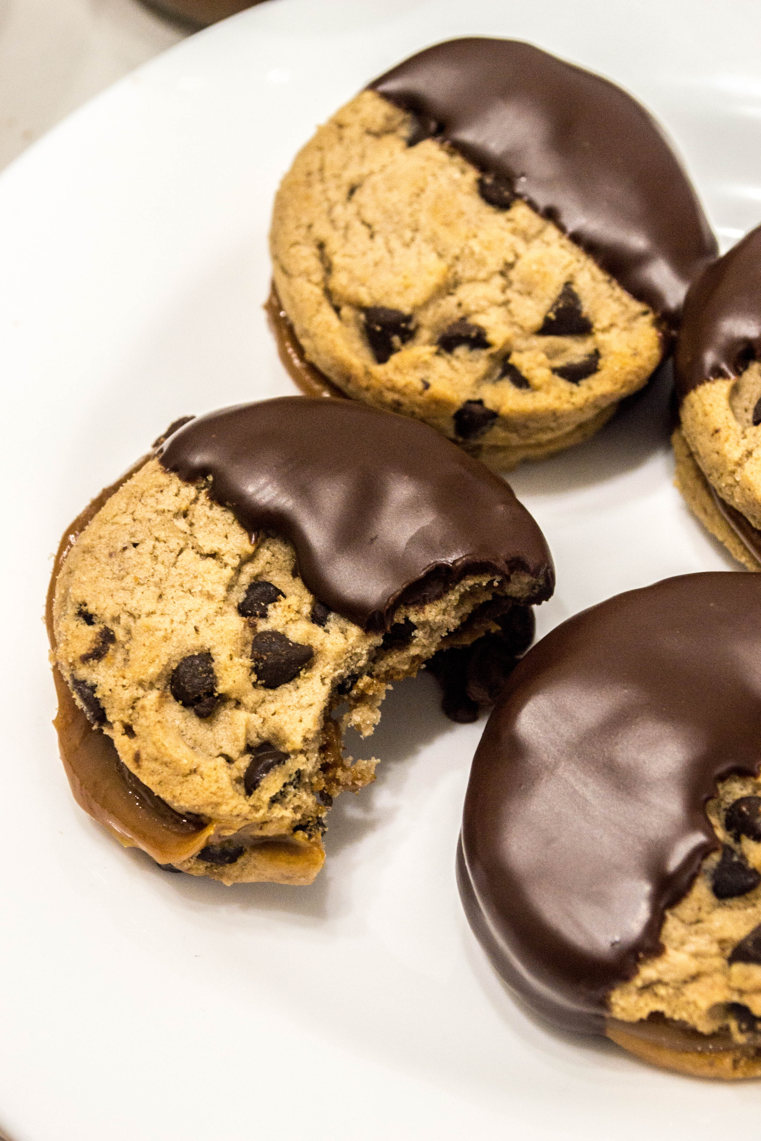 Chocolate with Caramel: A Cookie Dream