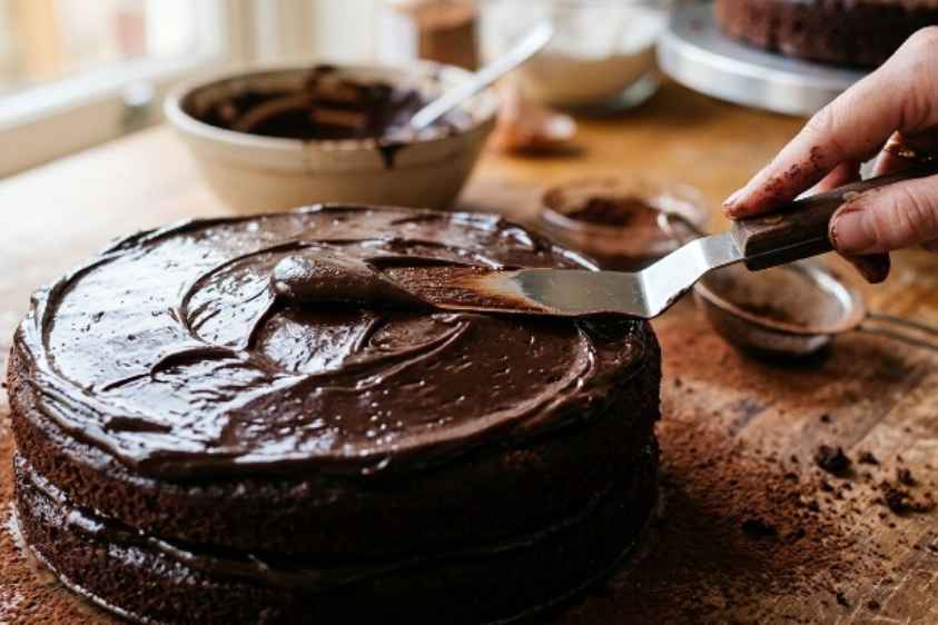 How to Make Chocolate Icing Made with Cocoa Powder?