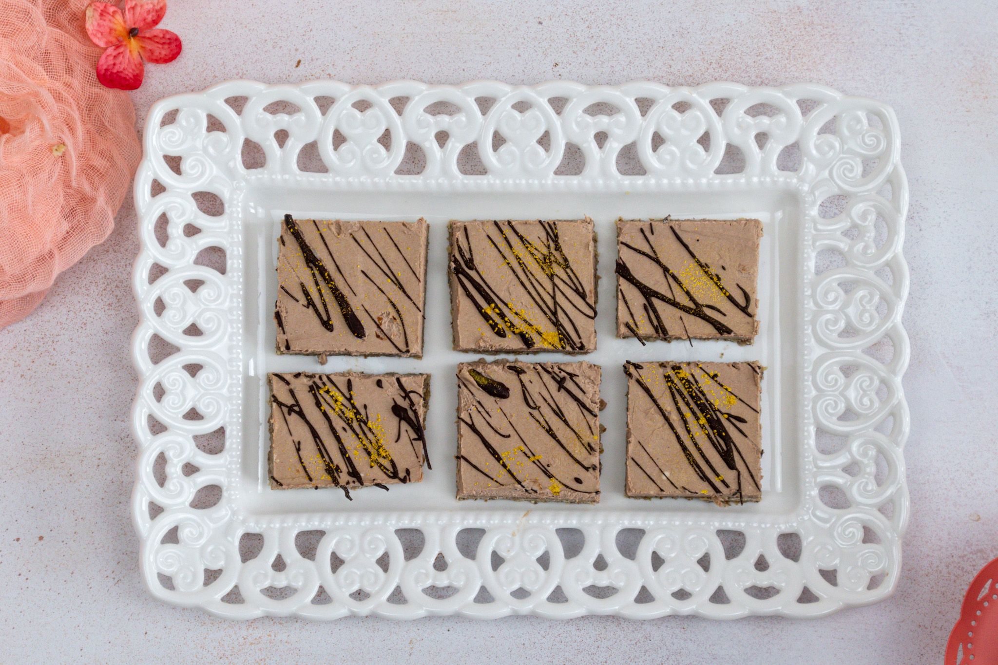 VEGAN KETO CHOCOLATE CHEESECAKE BITES