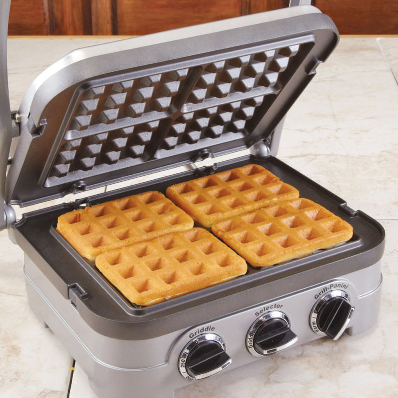 Cuisinart Home Liege Waffle Maker and Griddler GR-5B