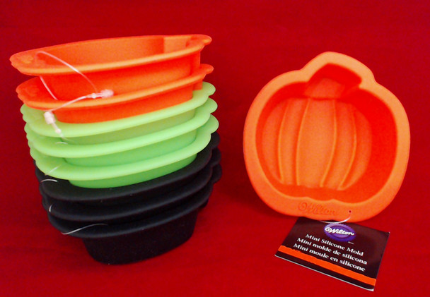 Wilton Silicone, 9 Pack Mini Pumpkin Molds, WSMPM9PK