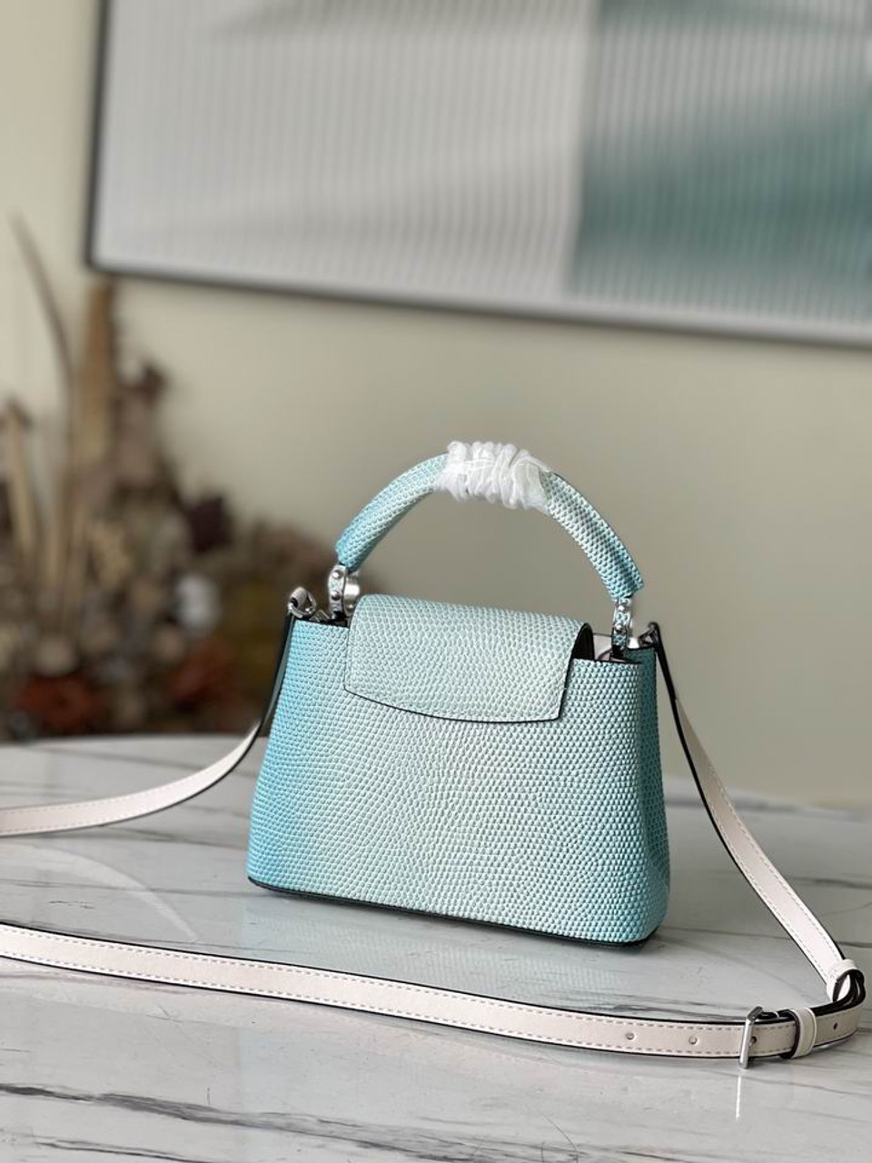 LV Louis Vuitton Sac bandoulière femme CAPUCINES mini sac à main