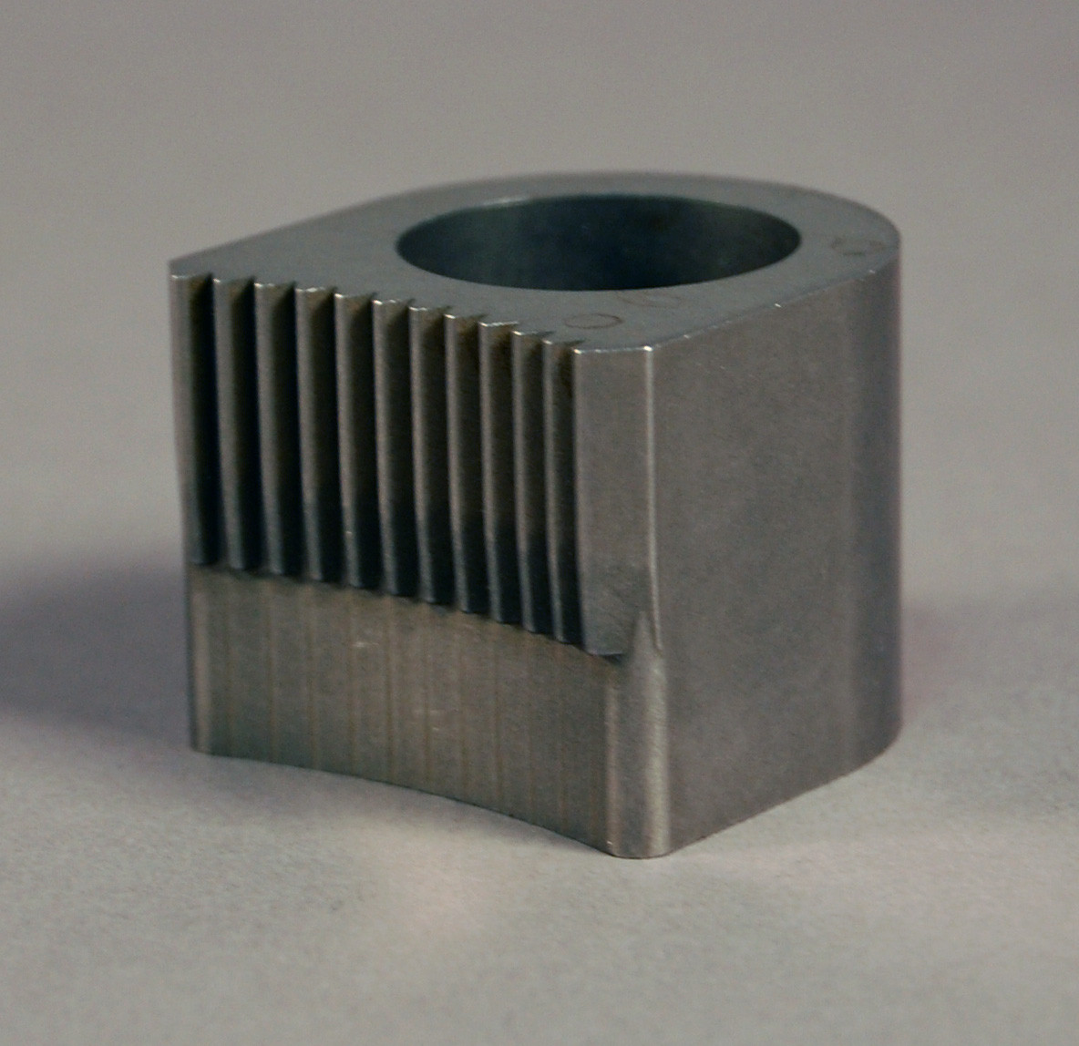 Arm Restraint Engage Gear for Whip Lifts