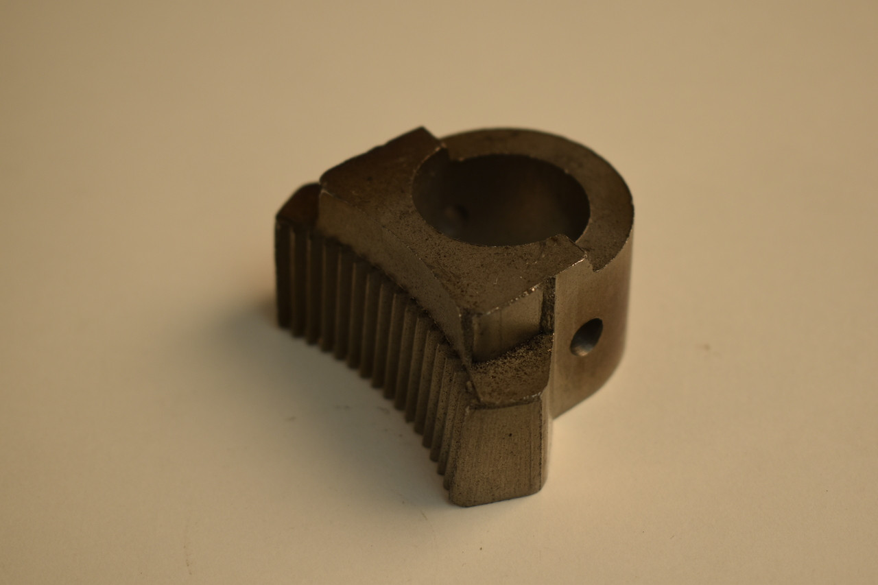  Arm Restraint Engage Gear