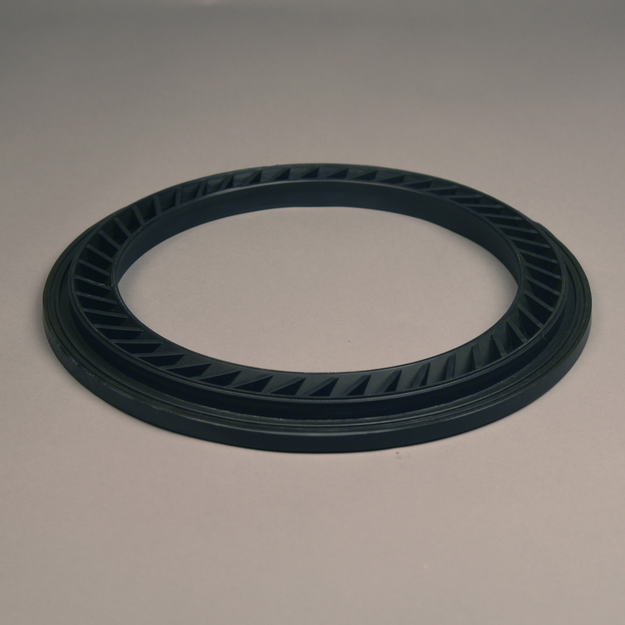 8-1/2″ Ribbed Style Seal only